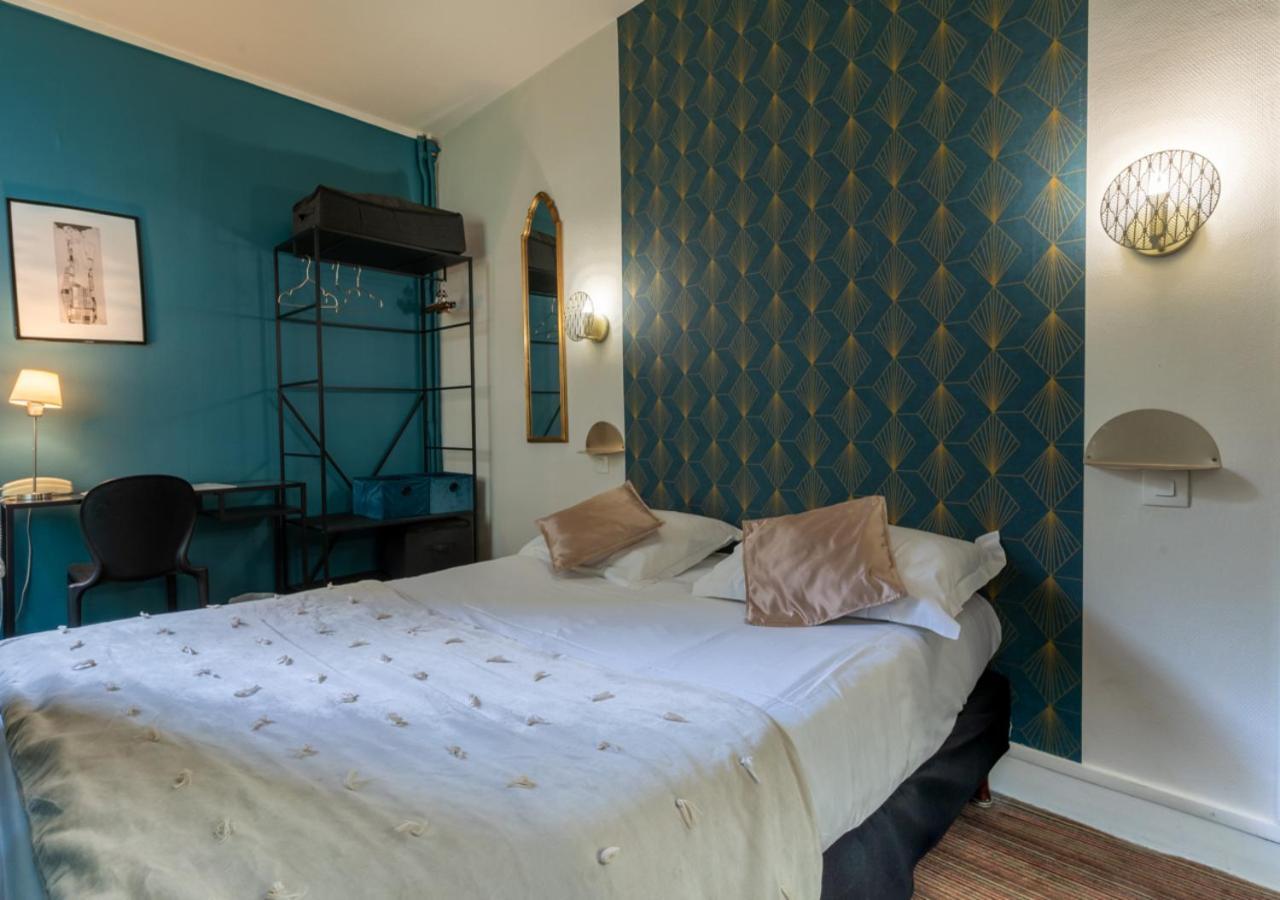 Nouvel Hotel Parigi Esterno foto
