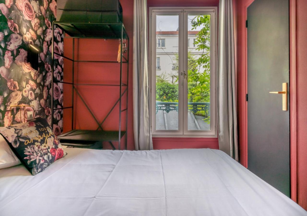 Nouvel Hotel Parigi Esterno foto